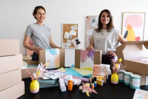 Geschenke für Schwangere und frischgebackene Mamas: Gewinnt diese wunderschönen Produkt-Boxen