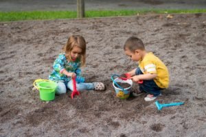 Kitastreiks, Schulschließungen: Bitte nehmt uns Eltern das neue Stückchen Normalität nicht direkt wieder!