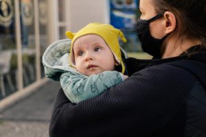 Wie und wann beantrage ich Elterngeld, Elternzeit, Kindergeld & Co?