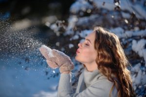 Hautpflege mit frei öl im Winter: Tipps gegen trockene Haut