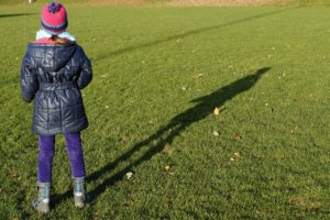 Skoliose bei Kindern: Wenn der Rücken immer krummer wird