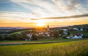 Zurück ins Heimatdorf: Wie fühlt sich das an?